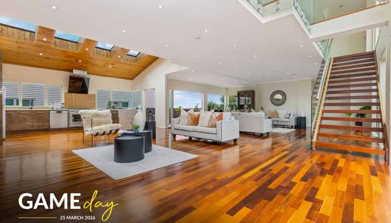 8 Normans Hill Road, Onehunga