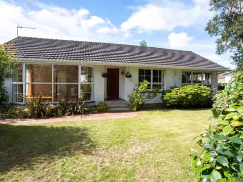 24 Hay Street, Bromley