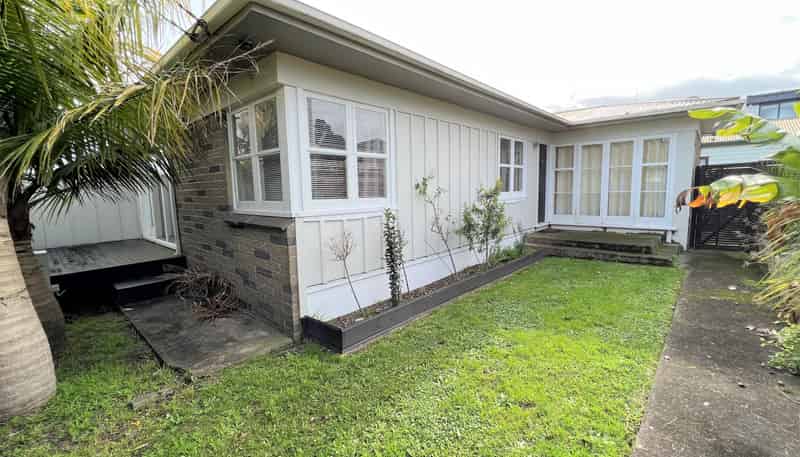 30 Henry street, Avondale