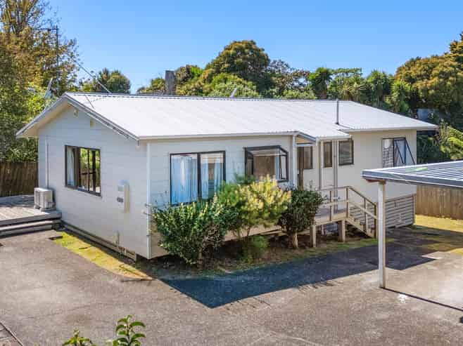 2/6 Esperanto Road, Papatoetoe