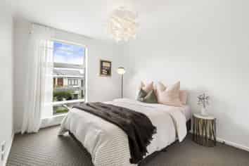 6 Lester Street, Hobsonville