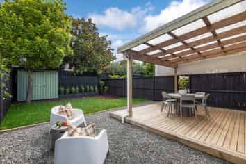 6 Lester Street, Hobsonville