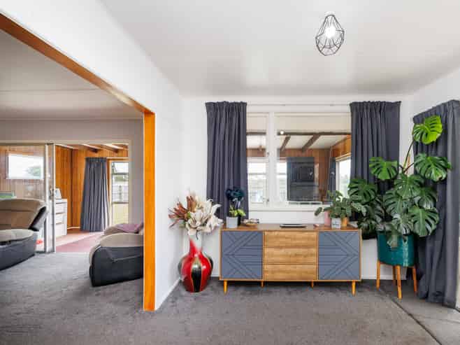 68 Bredins Line, Marton