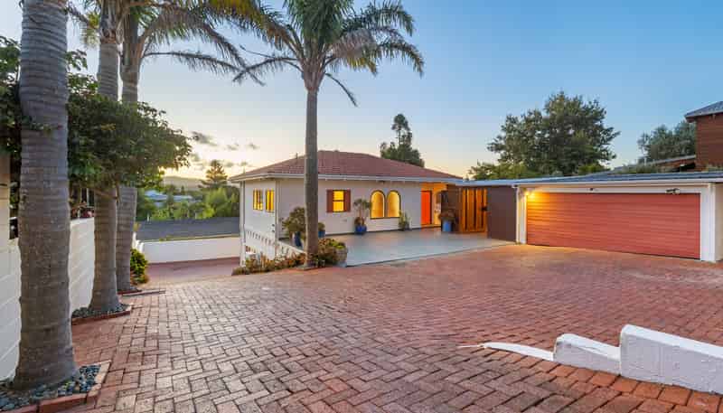 1/269 Titirangi Road, Titirangi