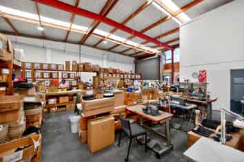 Versatile East Tamaki industrial unit