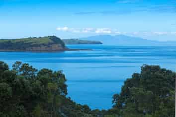 316 Pinecrest Drive, Gulf Harbour