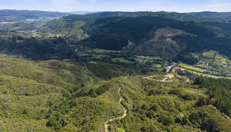 1342F Akatarawa Road, Akatarawa