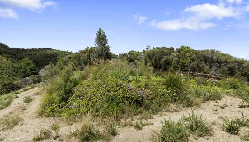 1342F Akatarawa Road, Akatarawa
