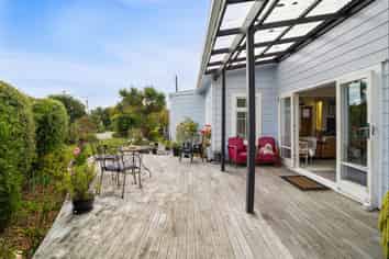 10 Muri Street, Aramoana