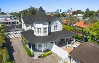 43b Stanley Point Road, Stanley Point