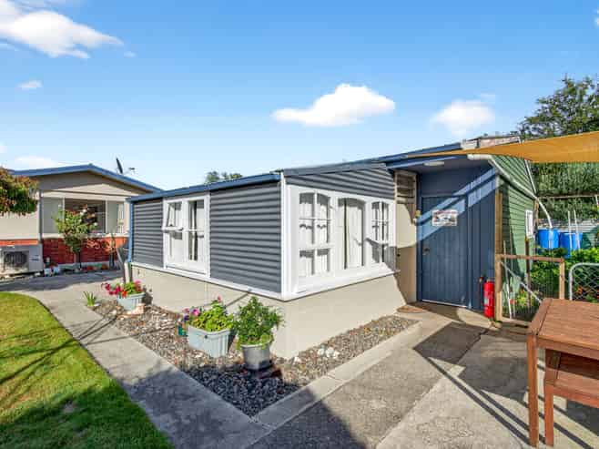 36 Costley Street, Carterton