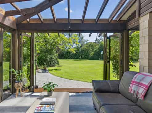 149 Terrace Road, Cust