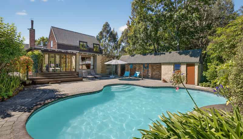 149 Terrace Road, Cust