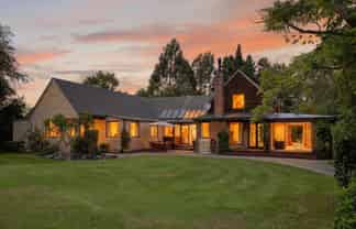 149 Terrace Road, Cust