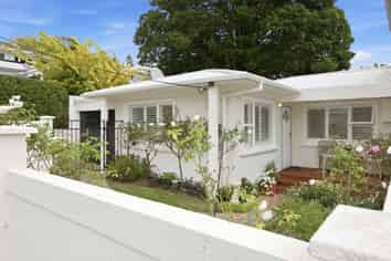 86A Gover Street, New Plymouth Central