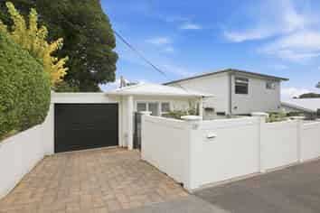 86A Gover Street, New Plymouth Central