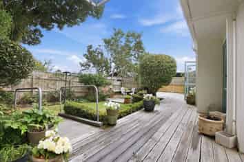 86A Gover Street, New Plymouth Central