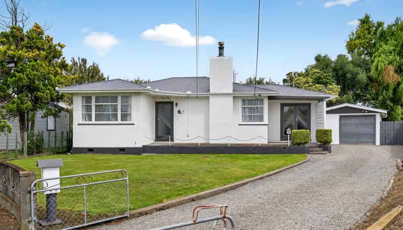 6 Jones Place, Masterton