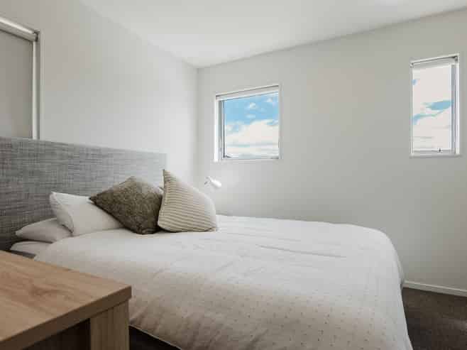 28 Earlsworth Road, Mangere East