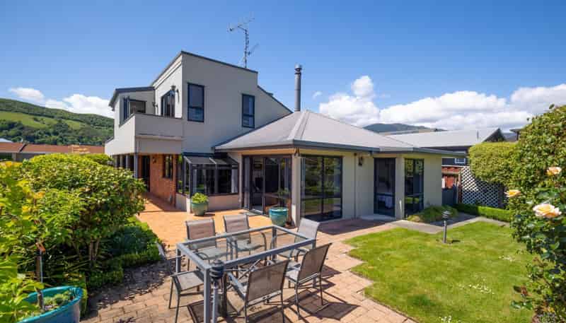 24 Collingwood Street, The Wood