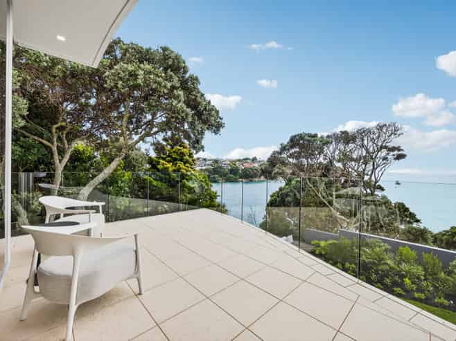 19 Bournemouth Terrace, Murrays Bay