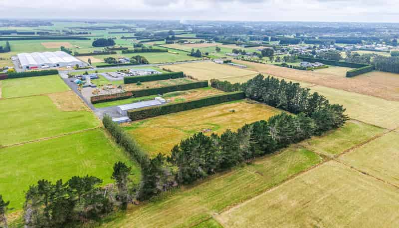 810 North Road, Lorneville