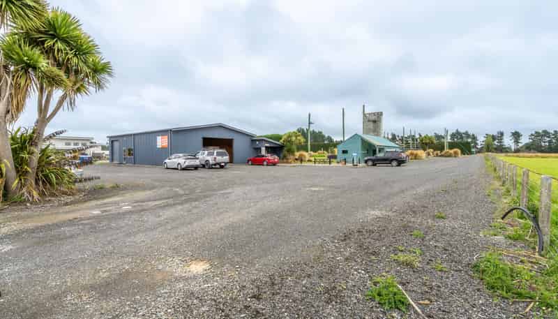 810 North Road, Lorneville