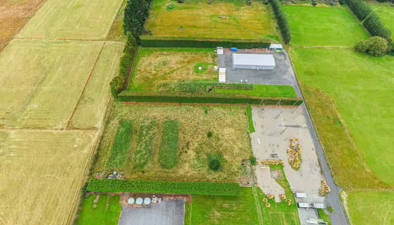 810 North Road, Lorneville