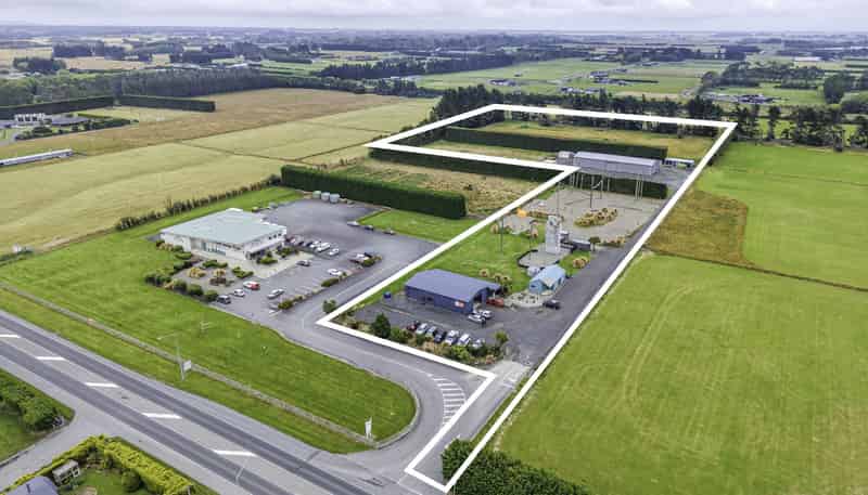 810 North Road, Lorneville