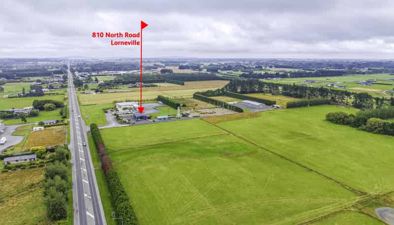810 North Road, Lorneville