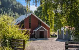 546 Onamalutu Road, Onamalutu