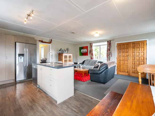 34 Elliott Crescent, Havelock North