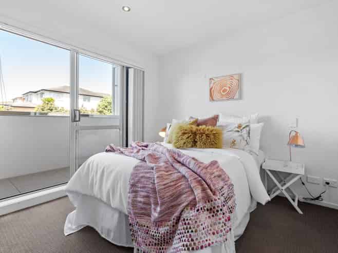 D6/60 Masons Road, Oteha