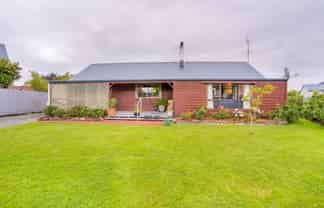 17 Niddry Crescent, Winton