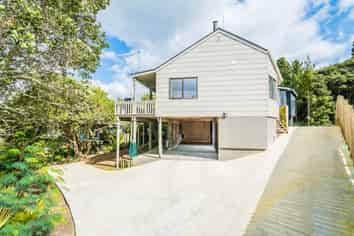 33 Glen Vista Place , Bayview