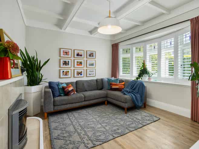 7 Thomas Avenue, Mount Albert