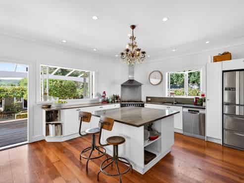 425 Te Mahanga Road, Poukawa