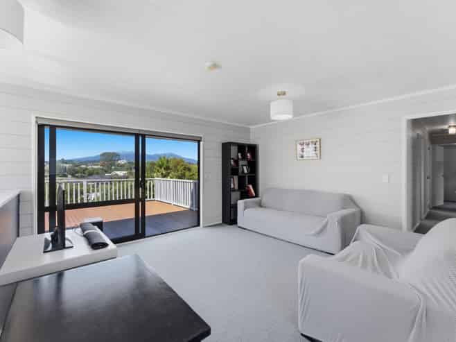 13D Kipling Drive, Whalers Gate