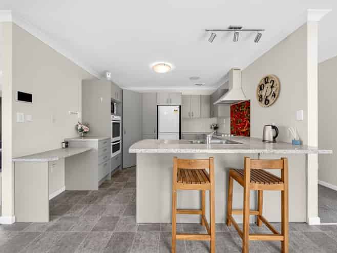 12 Millard Avenue, Kuripuni