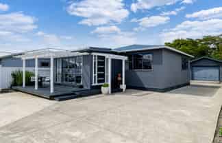 486 Tremaine Avenue, Takaro