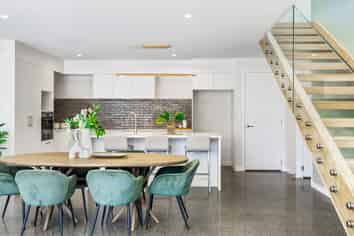 15 Schnapper Rock Road, Greenhithe