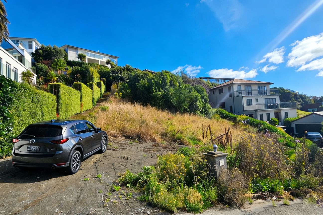 Elevated Scarborough Section with Ocean Views - Widok 4
