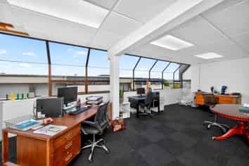 VERSATILE EAST TAMAKI INDUSTRIAL UNIT
