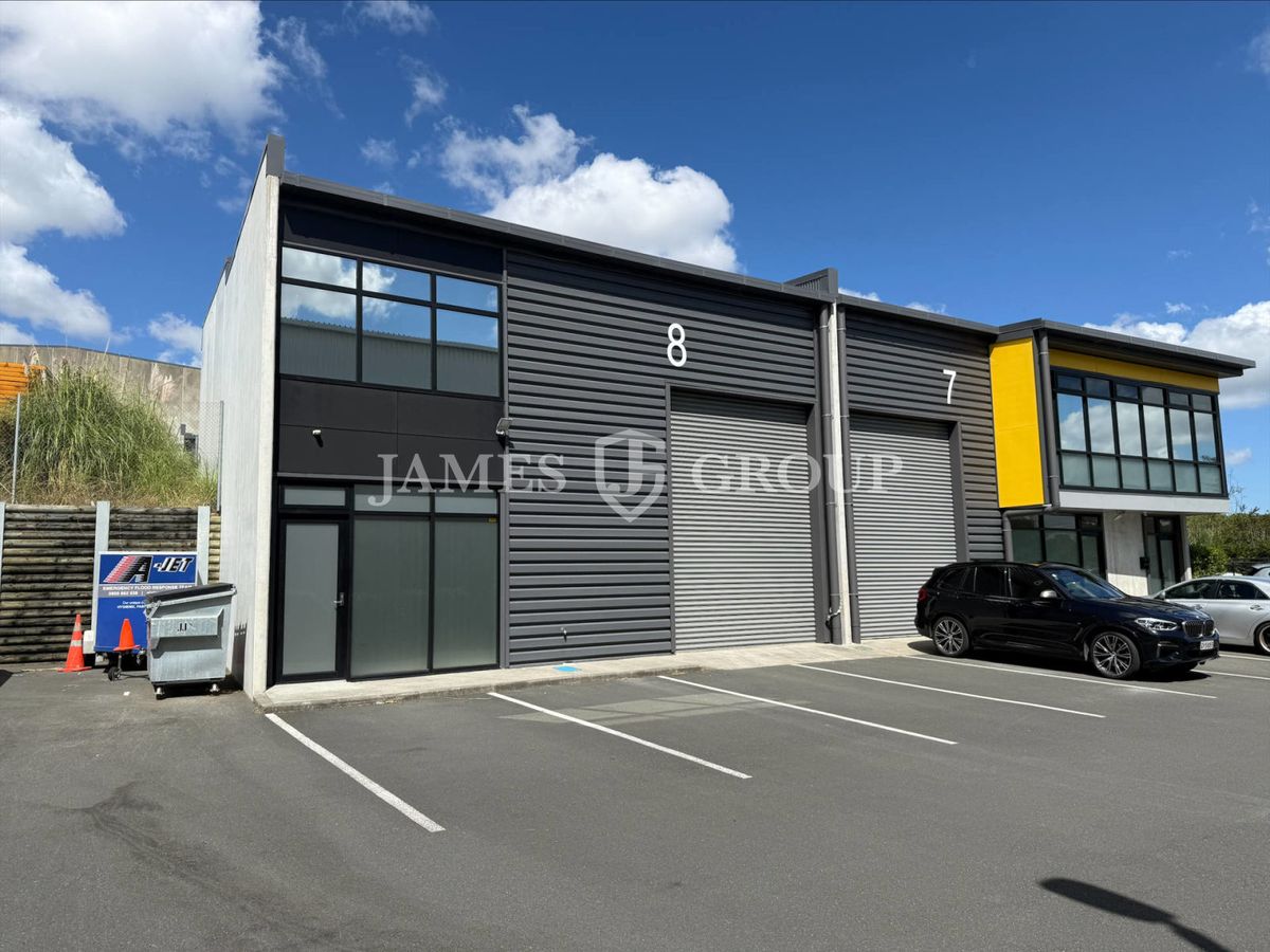 Tidy and Presentable Industrial Unit | 118m²