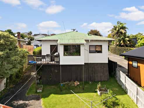 11 Richard Street, Westmere