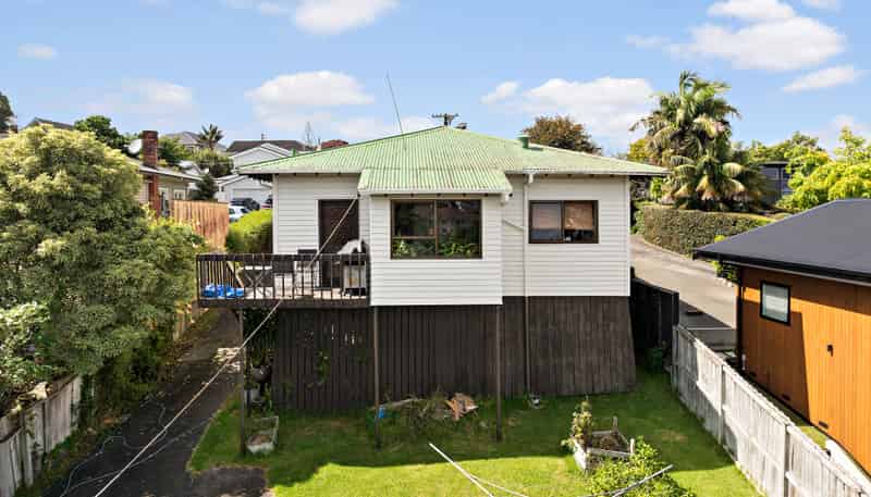 11 Richard Street, Westmere