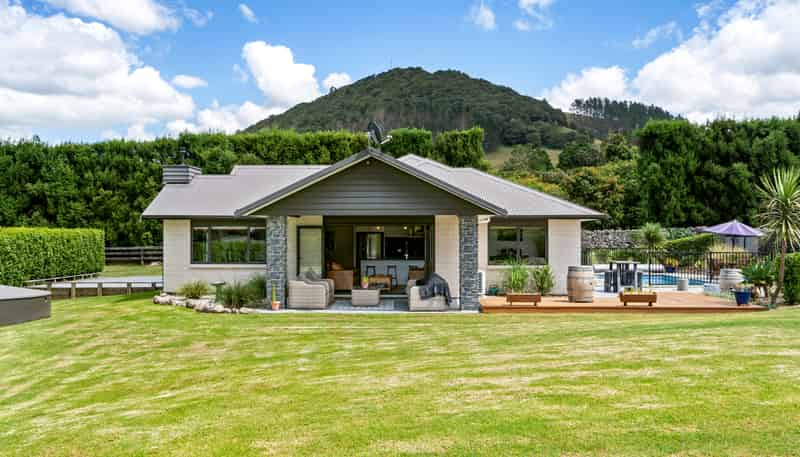 38 Jean Millington Lane, Maunu