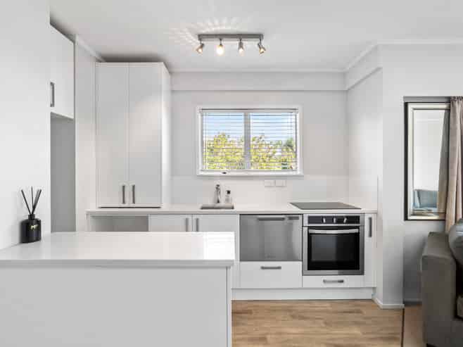 3/5 Renfrew Avenue, Sandringham