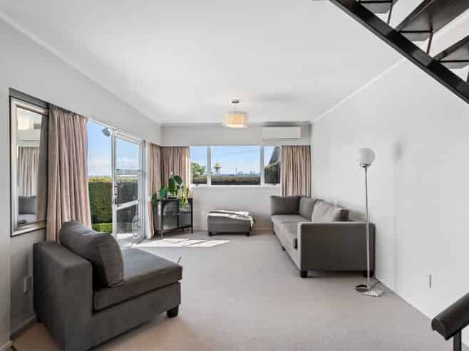 3/5 Renfrew Avenue, Sandringham