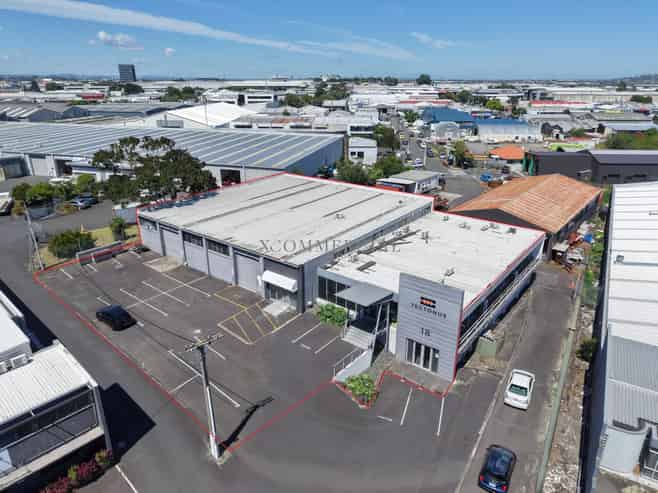 Warehouse with Extensive Office Space + Showroom